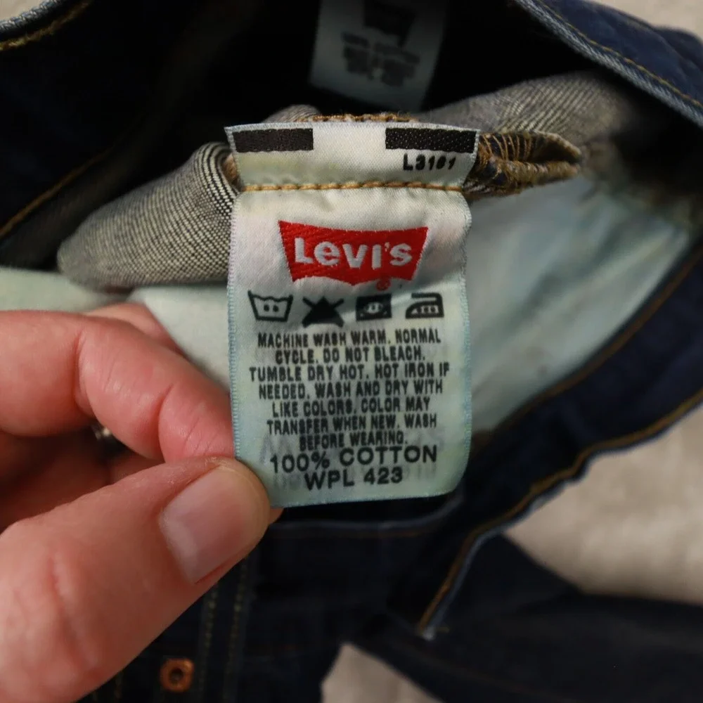 Levi's 501XX Men's 2007 Blue Button Fly Denim Jeans size 27x32 act 30x32‎